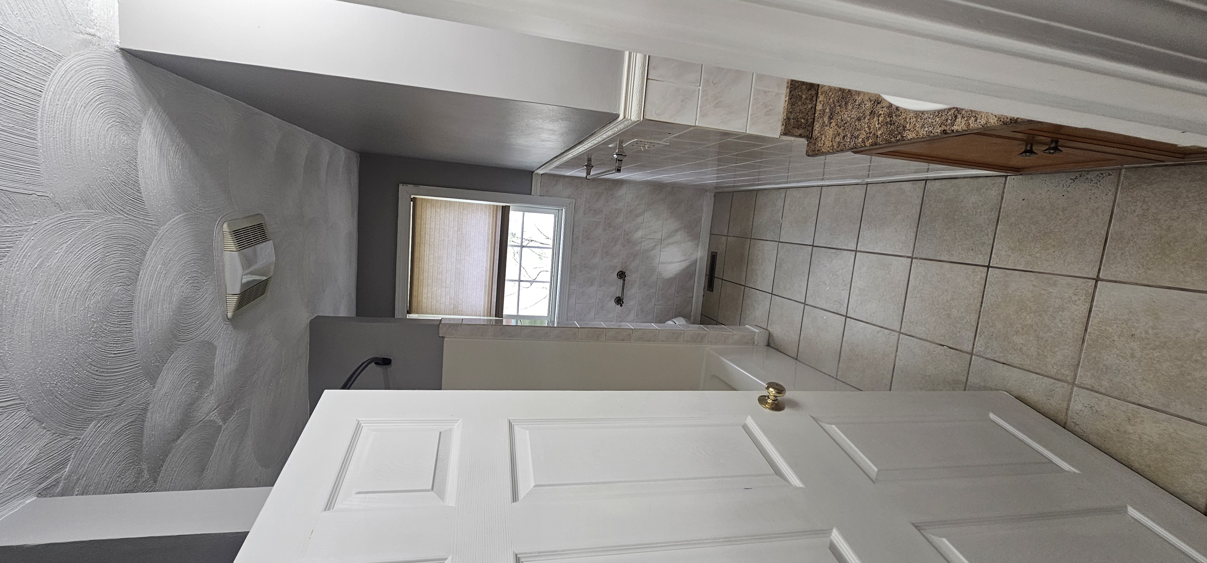 80 Unit Street, Providence